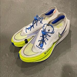 Nike ZoomX Vaporfly NEXT% 2 - Mens 11.5